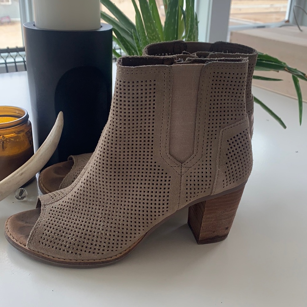 TOMS Booties